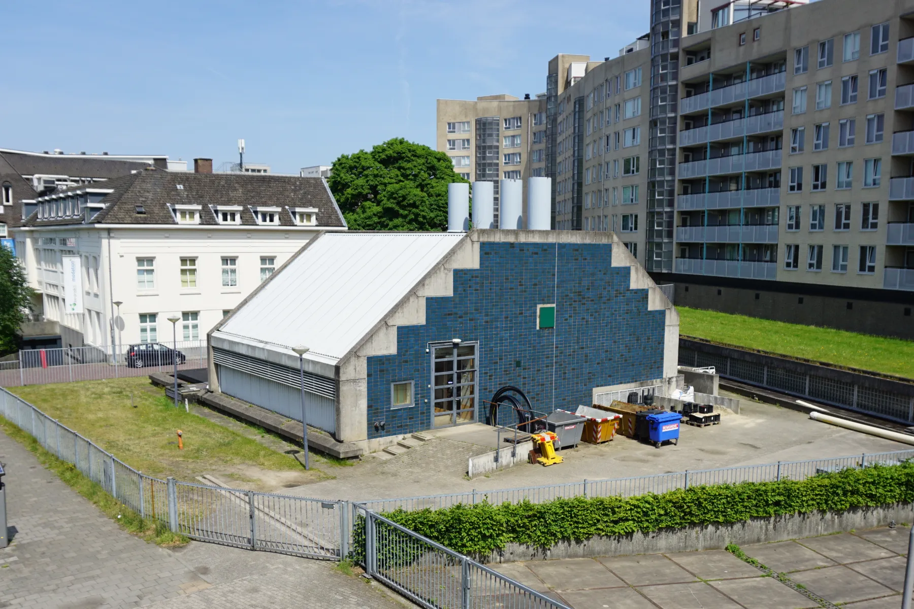 Historische luchtfoto of situatie van het waterpompstation en omgeving in Nijmegen.